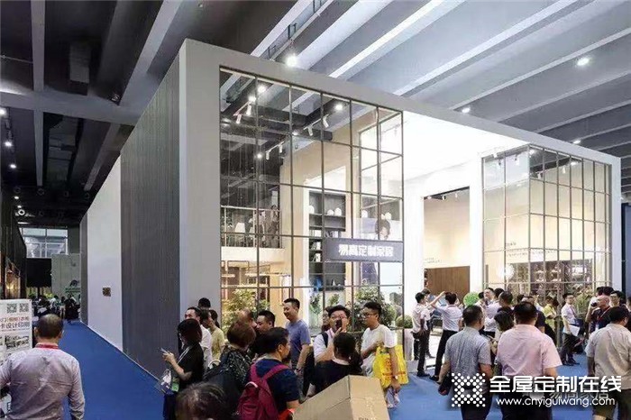 易高家居與中國建博會簽約2020年參展協(xié)議！共創(chuàng)精彩